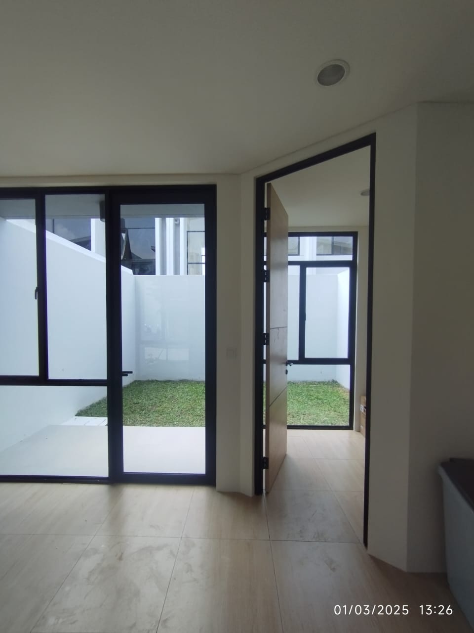 Rumah Disewakan di Cluster Cendana Lippo Cikarang
